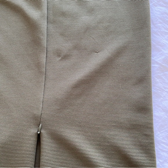 Women’s Metaphor Pencil Skirt - Small - Picture 5 of 6